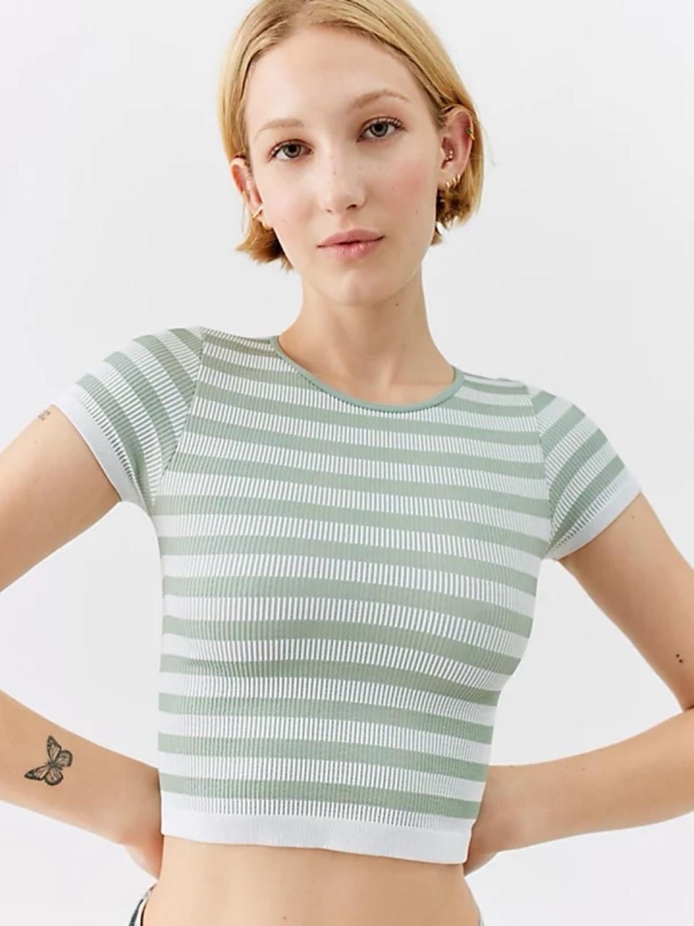 UO Out From Under Green Striped Everyday Fitted Ribbed Seamless Top Sz XS